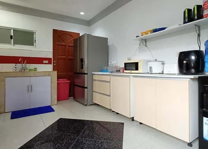 Hébergement de vacances Beachvilla 5br | Billiard | Fiber 100mbps *