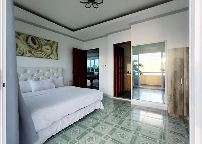 別荘 Beachvilla 5br | Billiard | Fiber 100mbps *